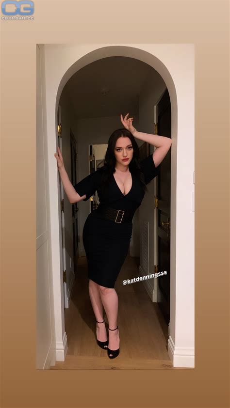 naked kat dennings|Kat Dennings Nackt Bilder